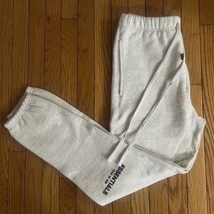 Fear of God Essentials sweatpants in Light Gray